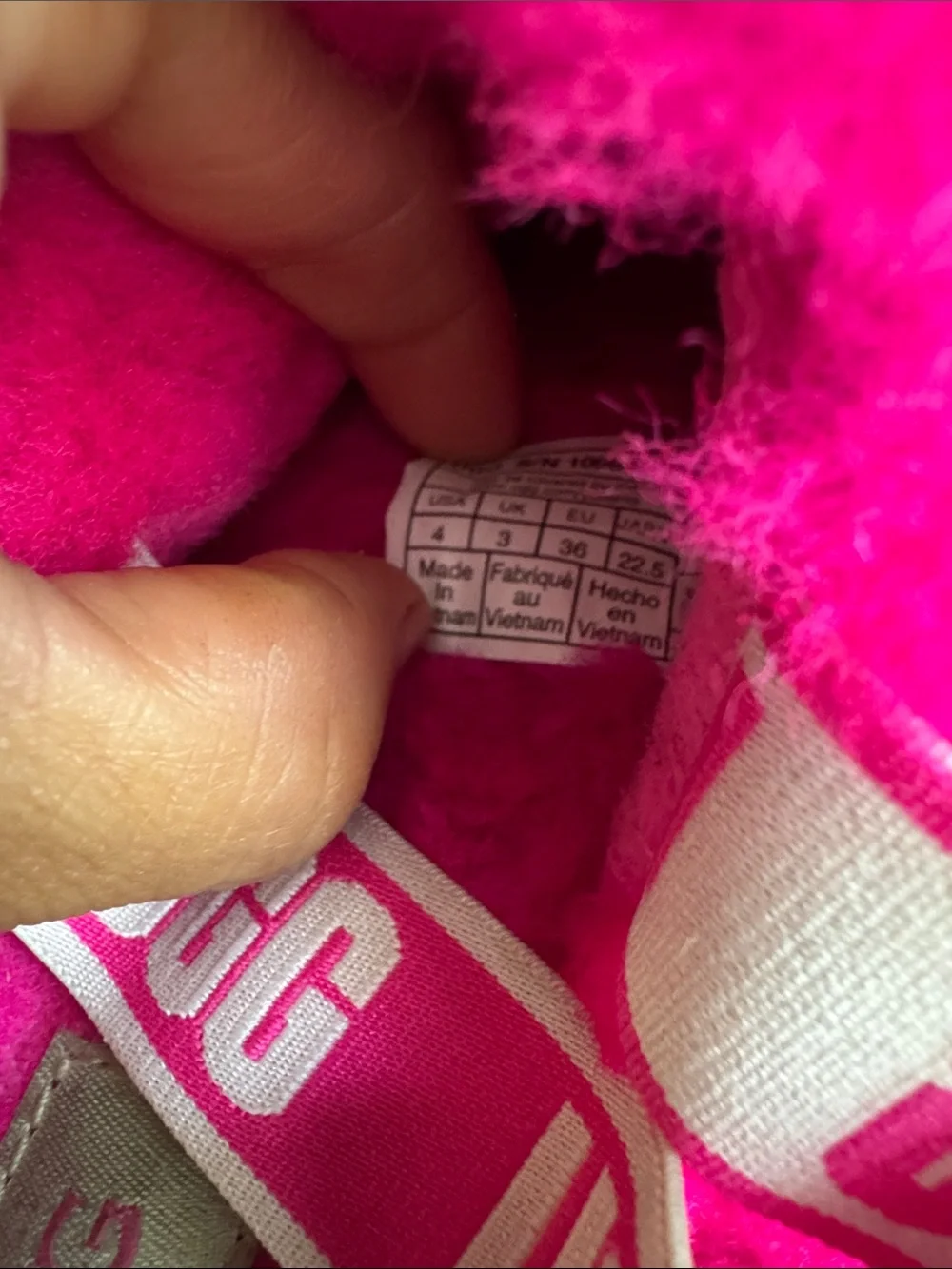 UGG Vibrant Fuchsia Fluffy Slide Slippers